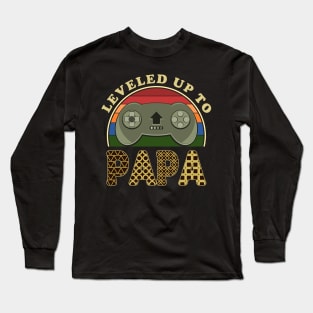 Papa Leveled Up To Vintage Gaming Controller Long Sleeve T-Shirt